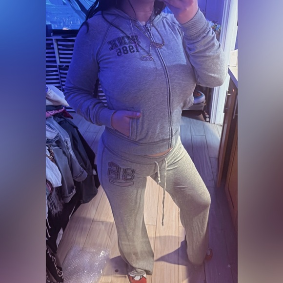 PINK 🩶Victoria's Secret RARE HTF Outfit🩶 - Picture 3 of 12